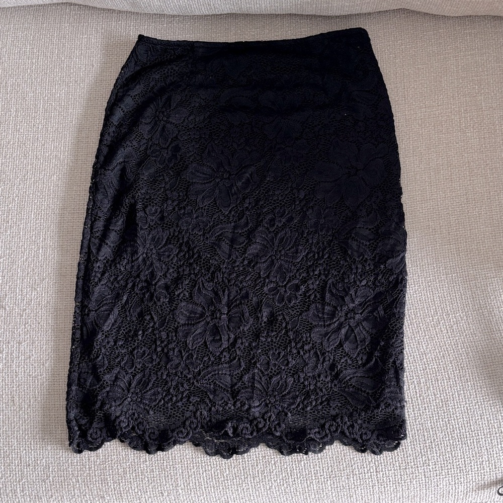 Forever 21 Black Floral Lace Skirt